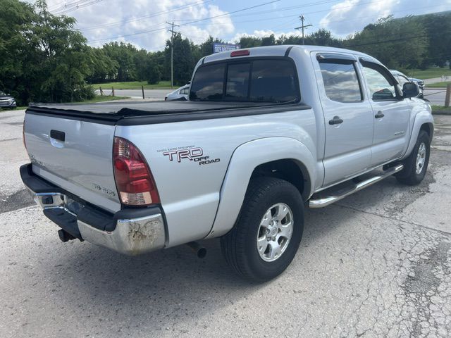 Photo 4 of this TOYOTA TACOMA
