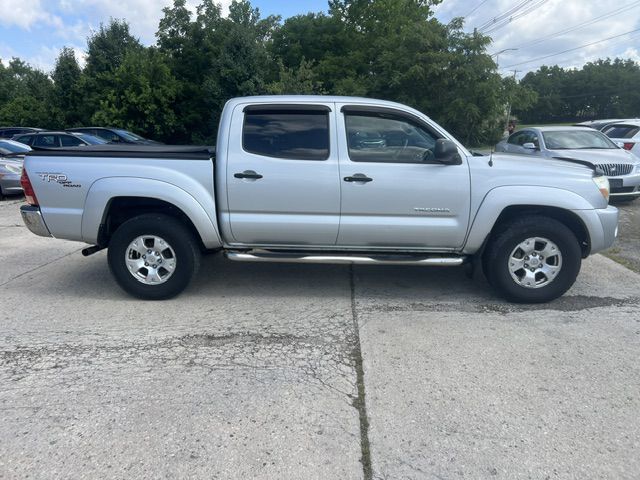 Photo 7 of this TOYOTA TACOMA