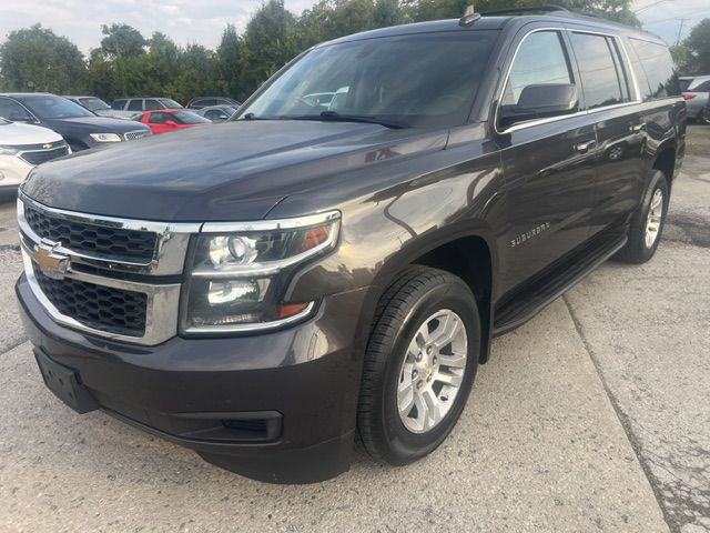 Photo 3 of this CHEVROLET SUBURBAN