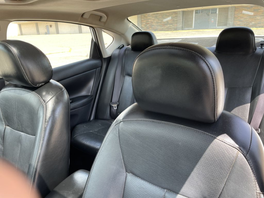 Photo 11 of this NISSAN SENTRA