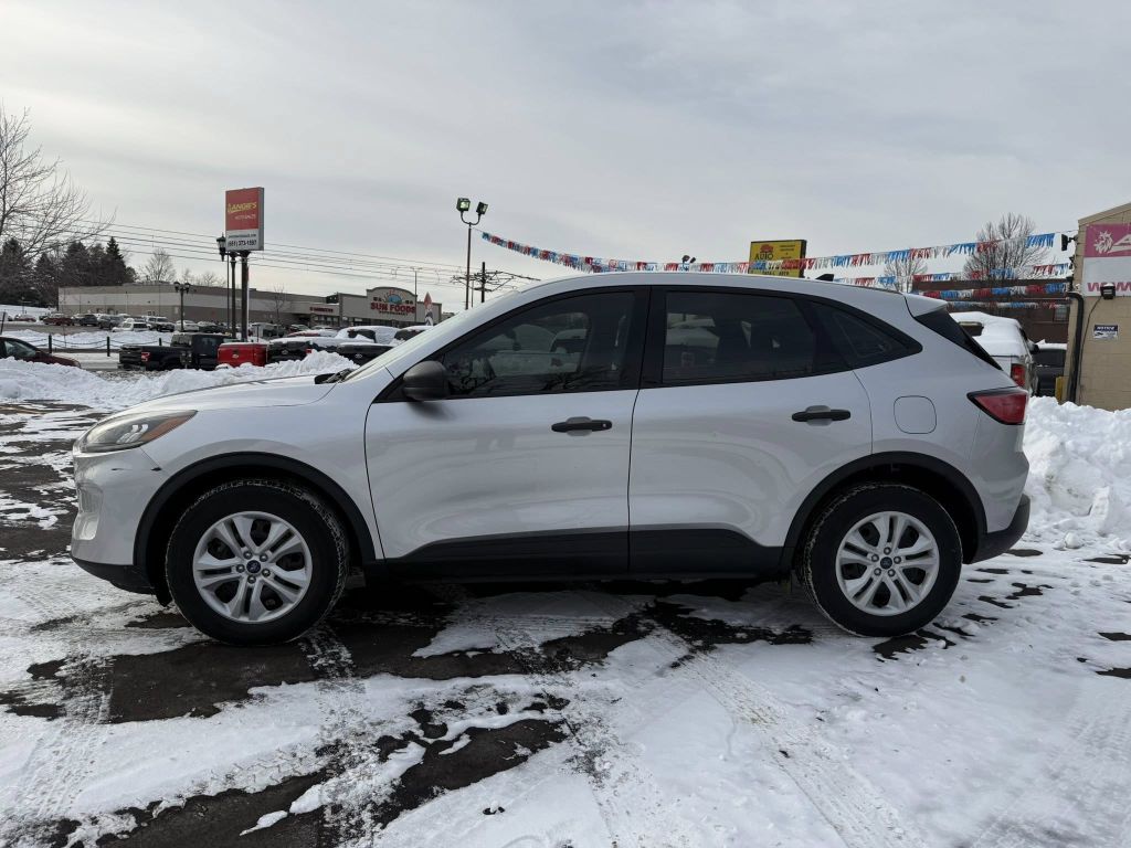 Photo 3 of this FORD ESCAPE