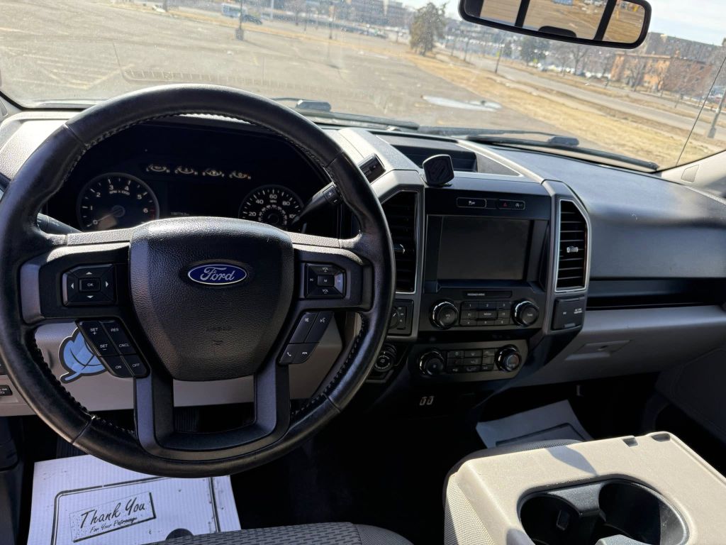 Photo 6 of this FORD F150