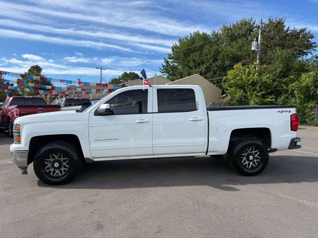 Photo 3 of this CHEVROLET SILVERADO 1500