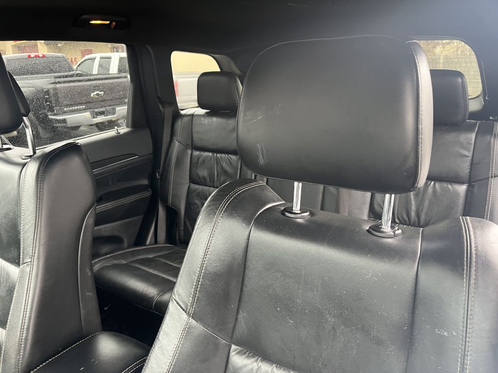 Photo 12 of this JEEP GRAND CHEROKEE