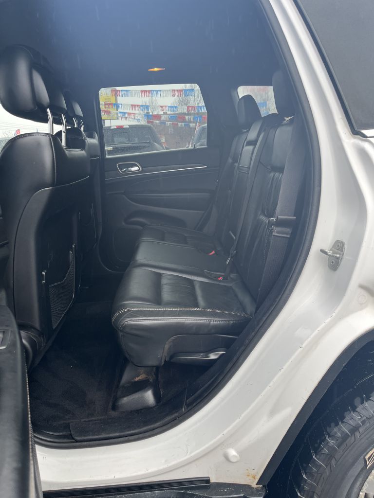 Photo 14 of this JEEP GRAND CHEROKEE