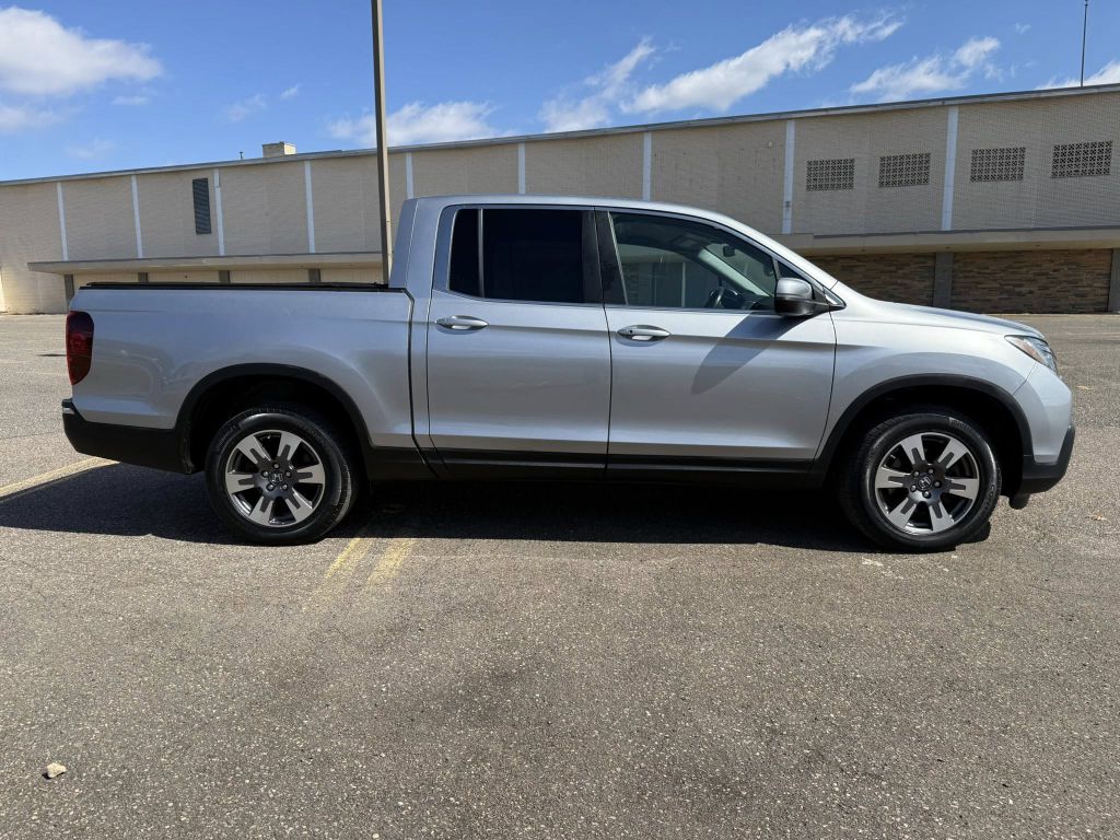 Photo 6 of this HONDA RIDGELINE
