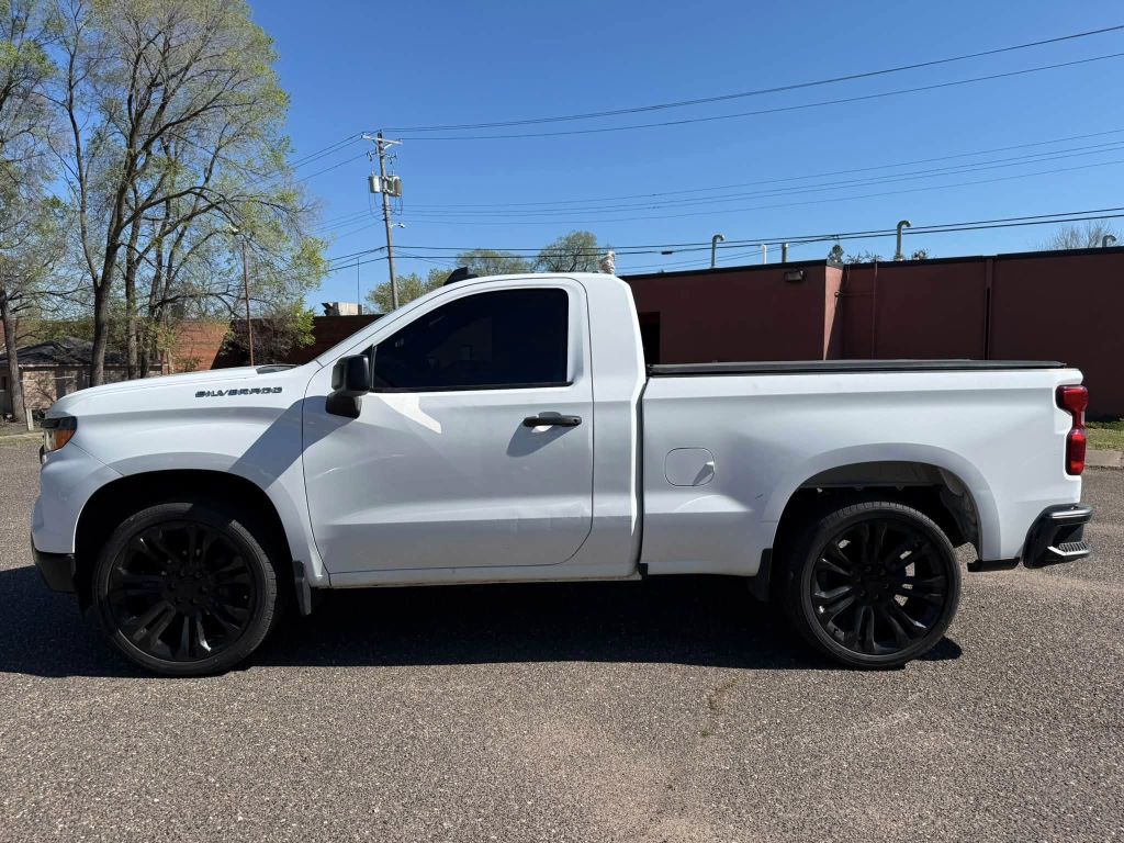 Photo 7 of this CHEVROLET SILVERADO 1500