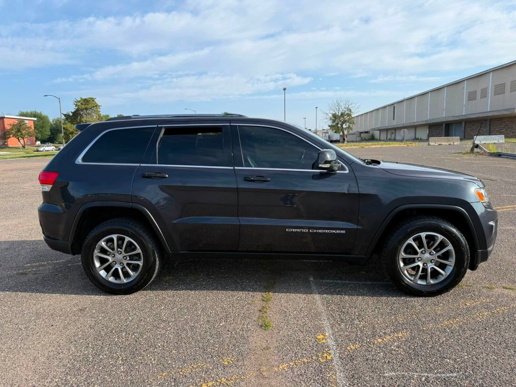 Photo 5 of this JEEP GRAND CHEROKEE