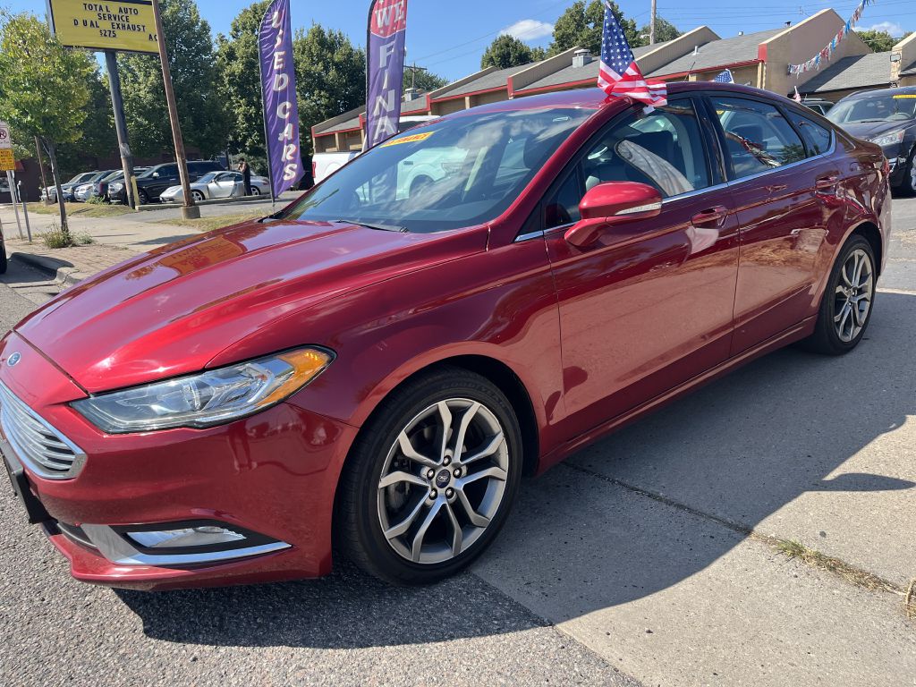 Photo 3 of this FORD FUSION
