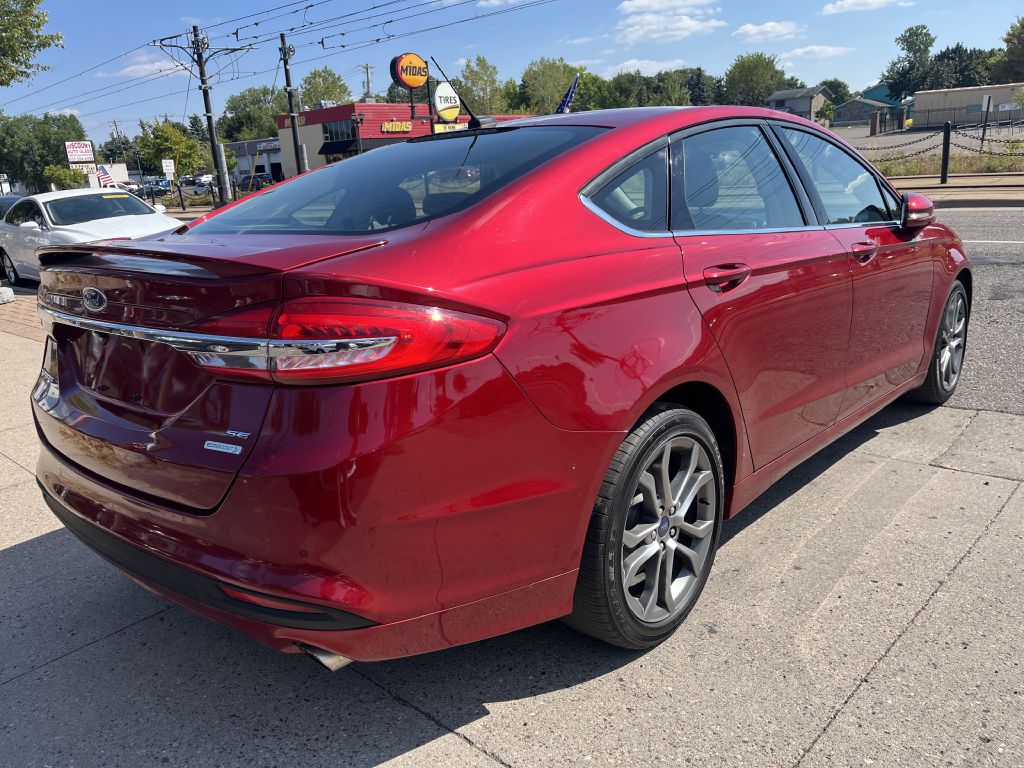 Photo 7 of this FORD FUSION
