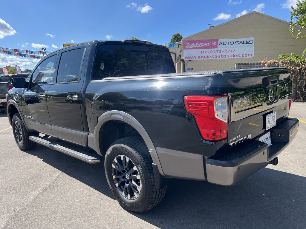 Photo 6 of this NISSAN TITAN