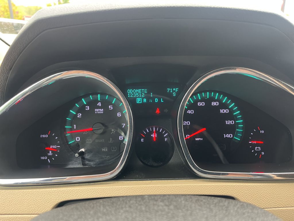 Photo 12 of this CHEVROLET TRAVERSE