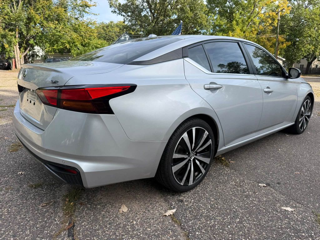 Photo 6 of this NISSAN ALTIMA