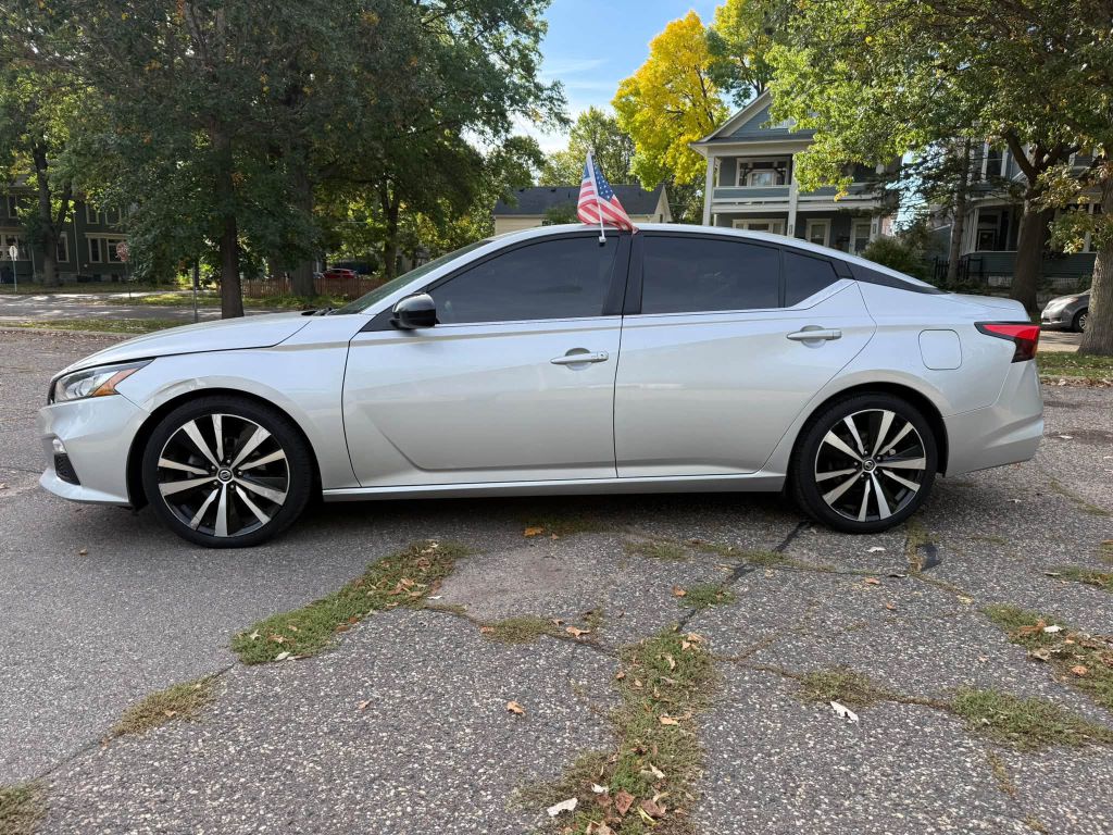 Photo 3 of this NISSAN ALTIMA