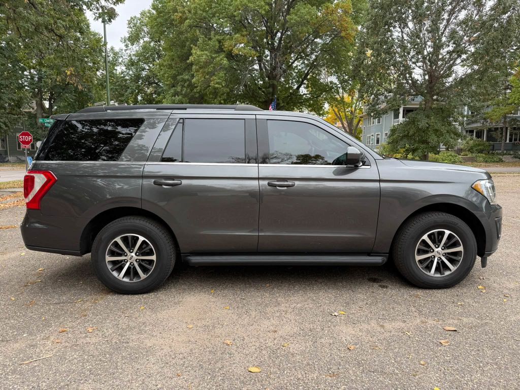 Photo 6 of this FORD EXPEDITION