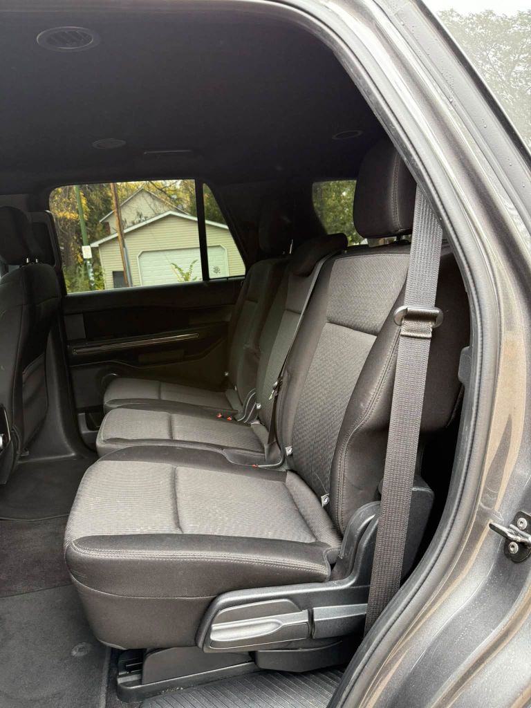 Photo 10 of this FORD EXPEDITION