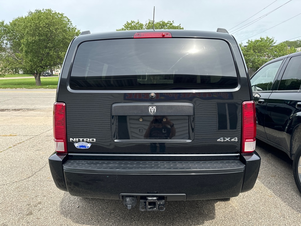 Photo 5 of this DODGE NITRO