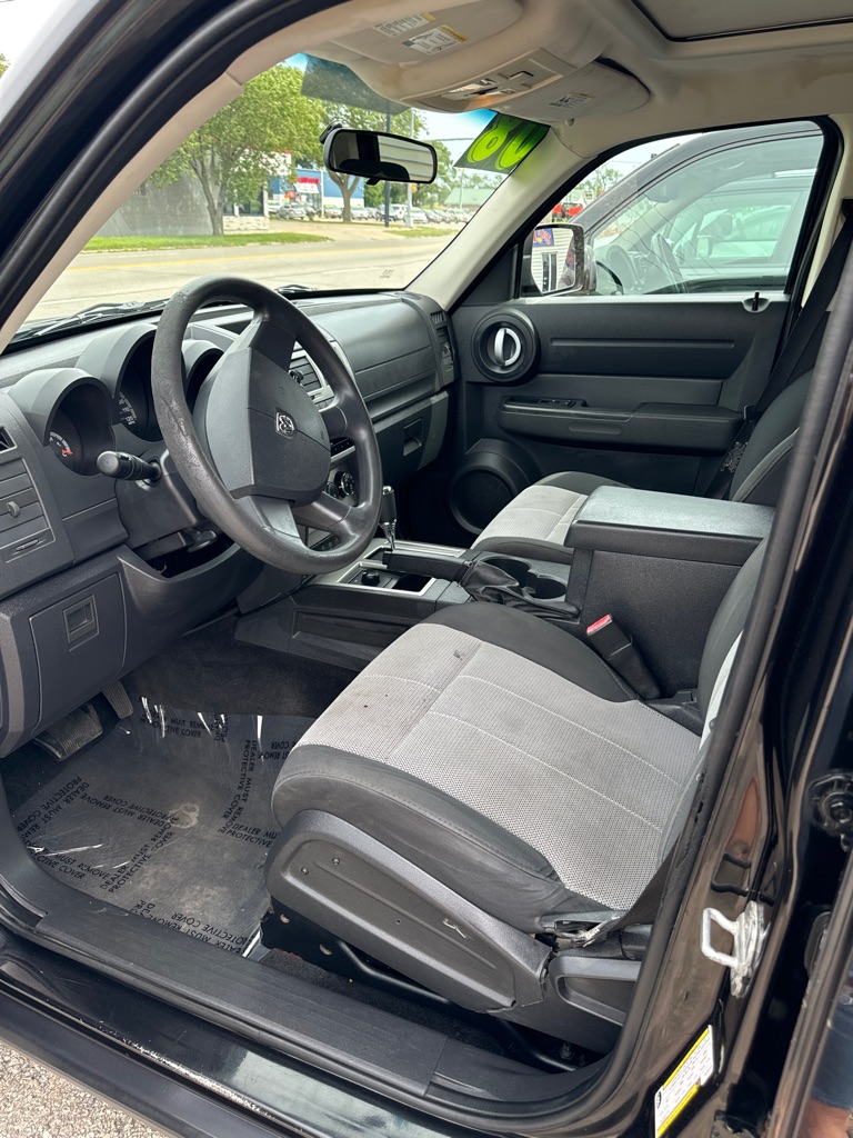 Photo 7 of this DODGE NITRO