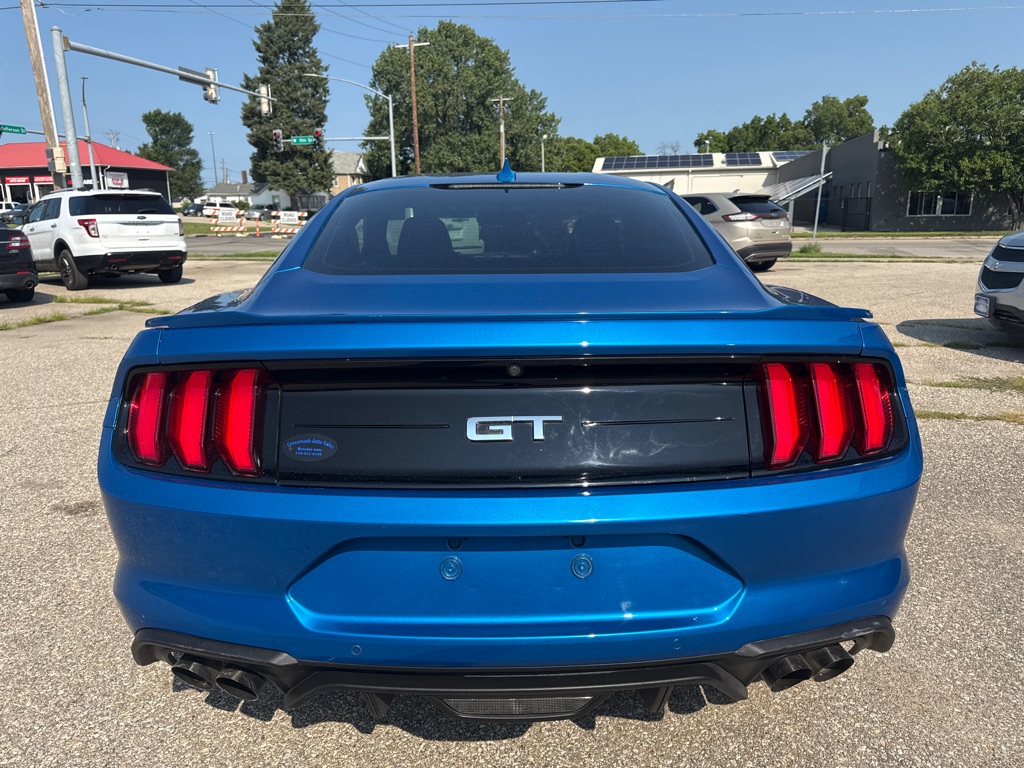 Photo 6 of this FORD MUSTANG