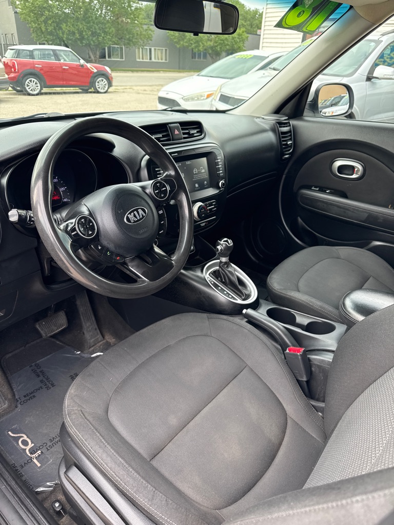 Photo 6 of this KIA SOUL