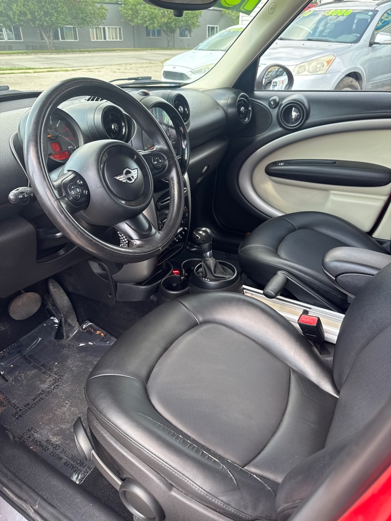 Photo 5 of this MINI COOPER