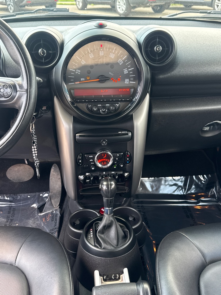 Photo 7 of this MINI COOPER