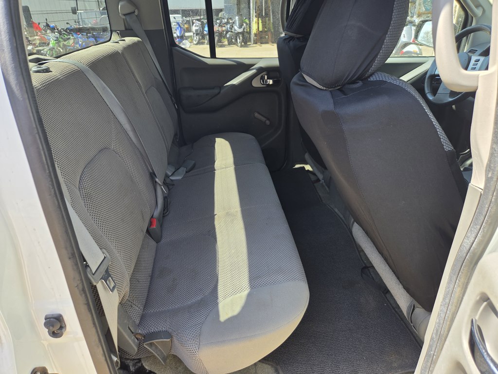 Photo 14 of this NISSAN FRONTIER