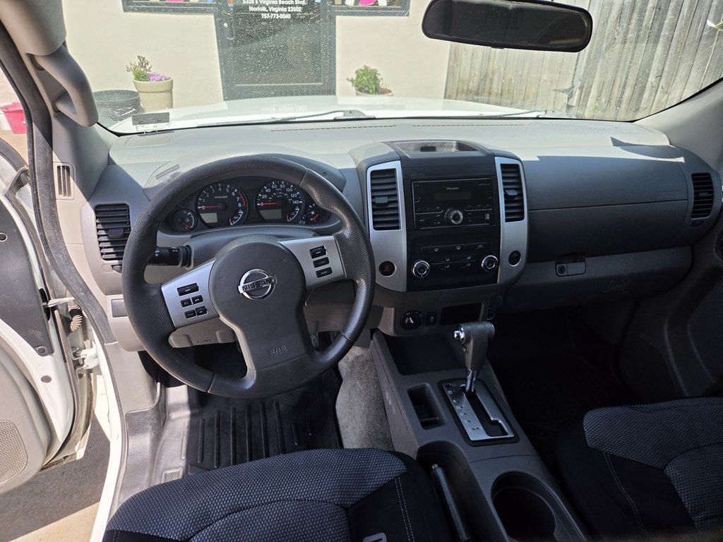 Photo 11 of this NISSAN FRONTIER