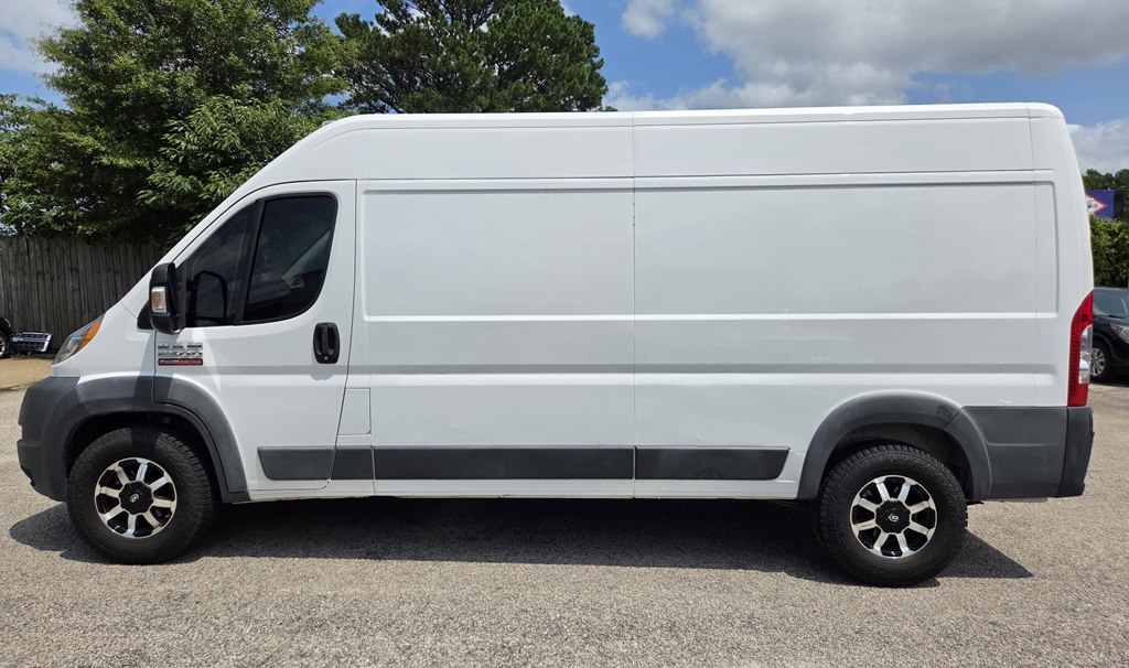 Photo 4 of this RAM PROMASTER 2500