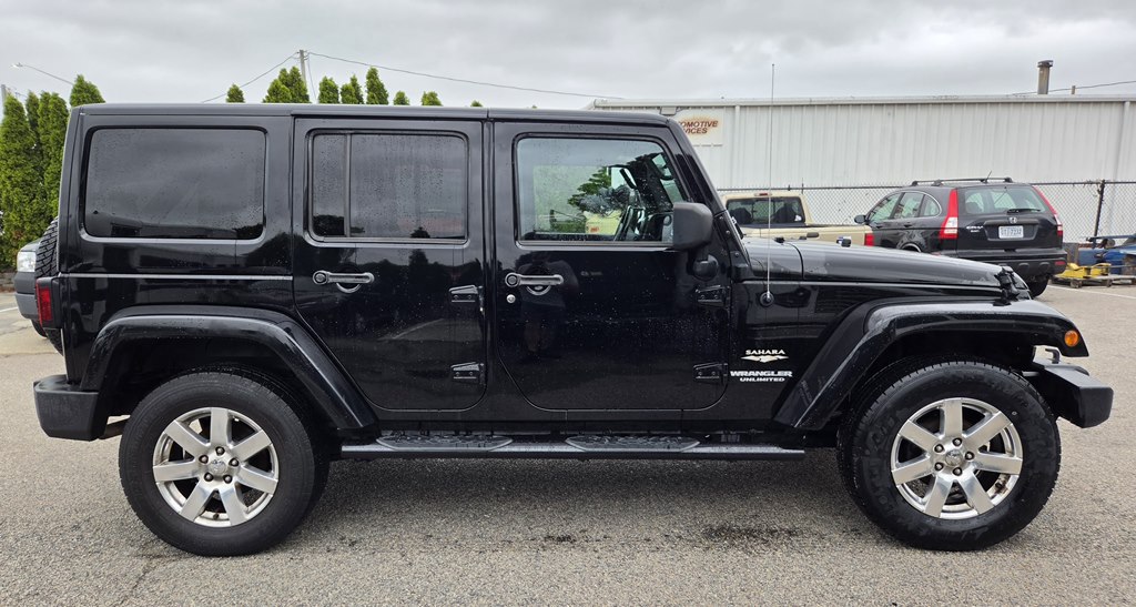 Photo 4 of this JEEP WRANGLER UNLIMI