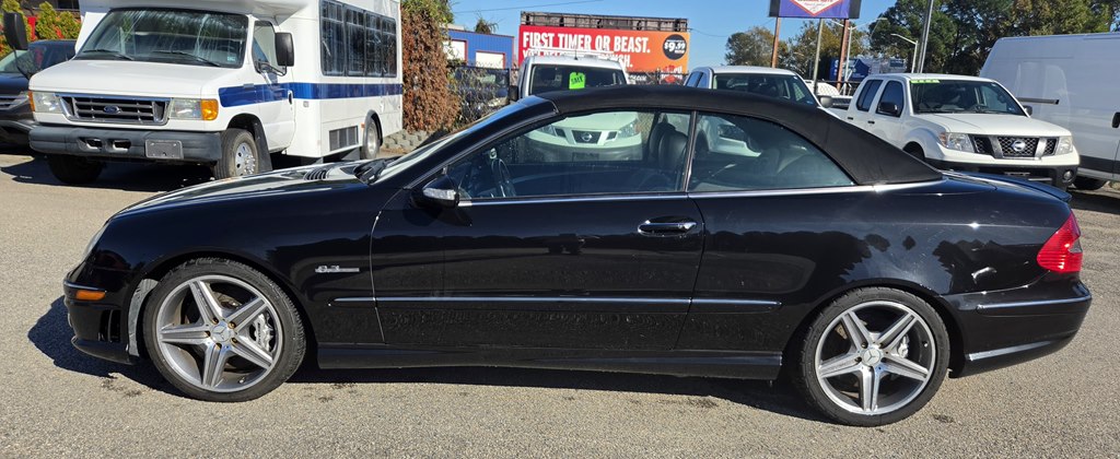 Photo 4 of this MERCEDES-BENZ CLK