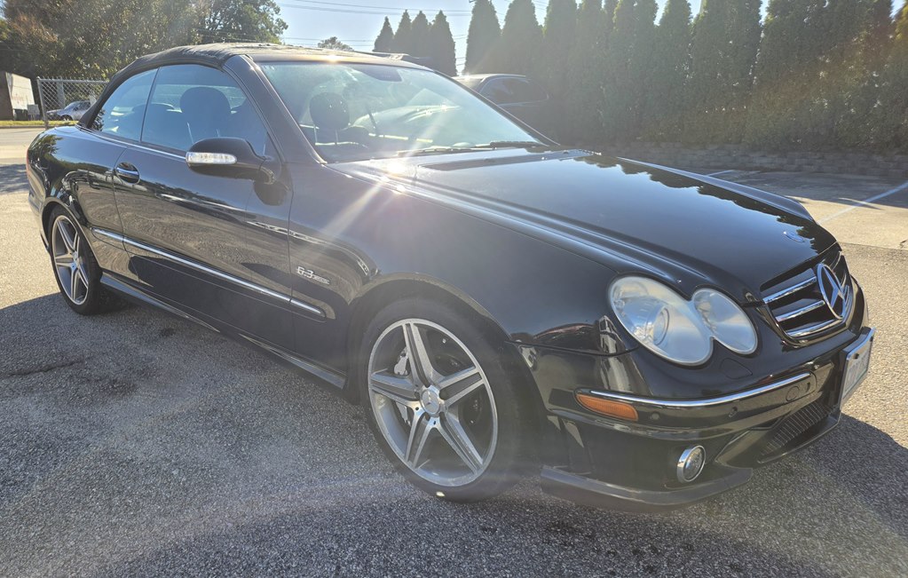 Photo 3 of this MERCEDES-BENZ CLK