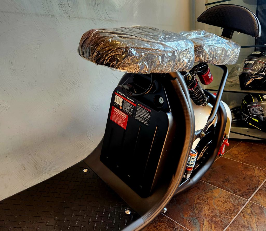 Photo 6 of this VITACCI CITY E-SCOOTER