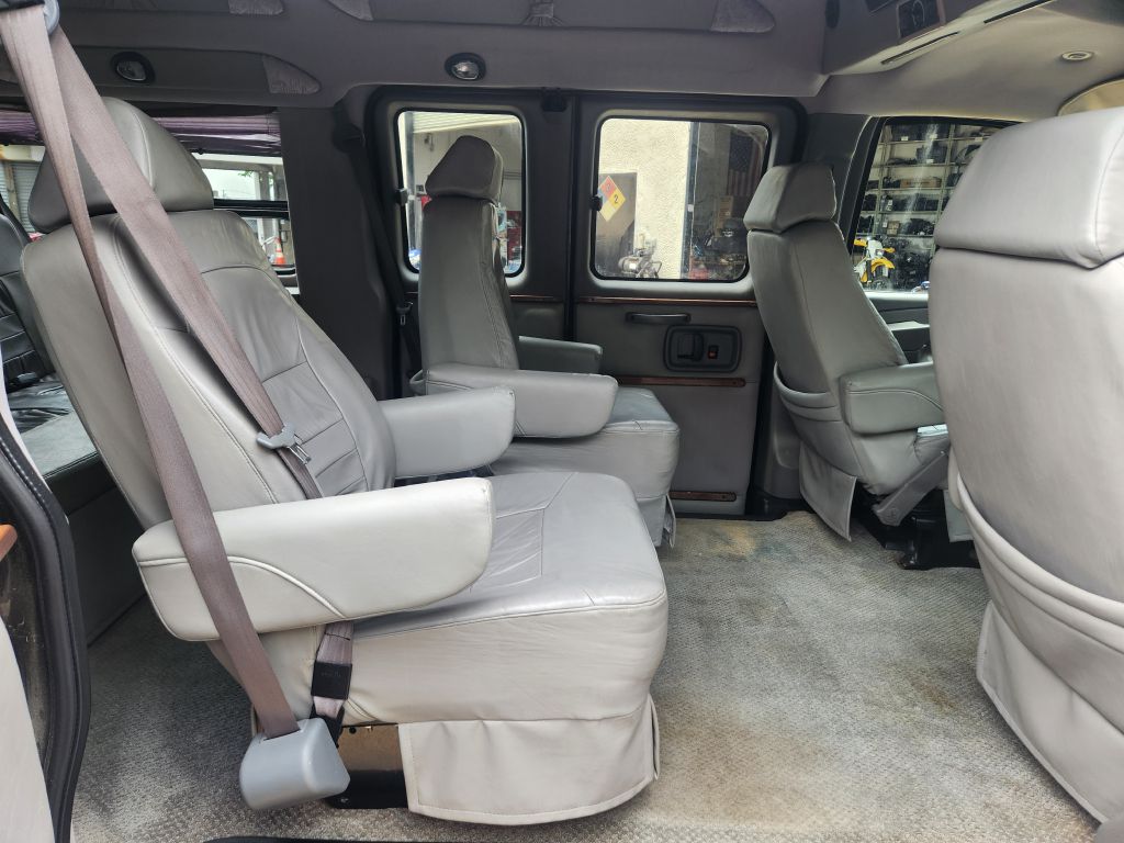 Photo 9 of this CHEVROLET EXPRESS G1500