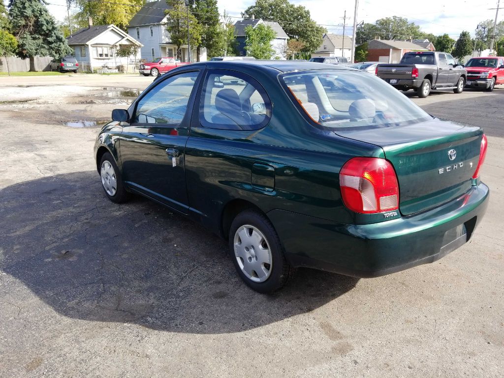 Toyota echo 2000