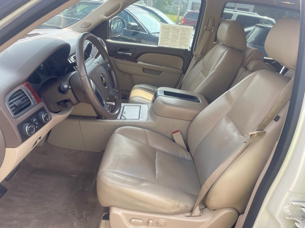 2011 CHEVROLET SUBURBAN - 18891