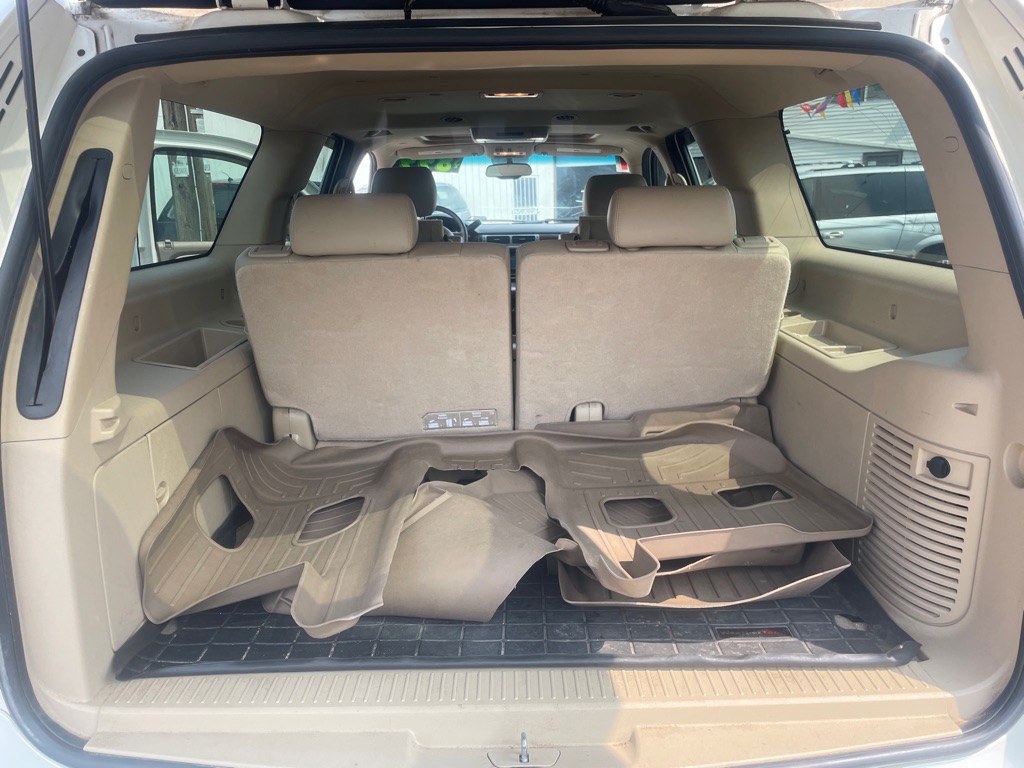 2011 CHEVROLET SUBURBAN - 18891