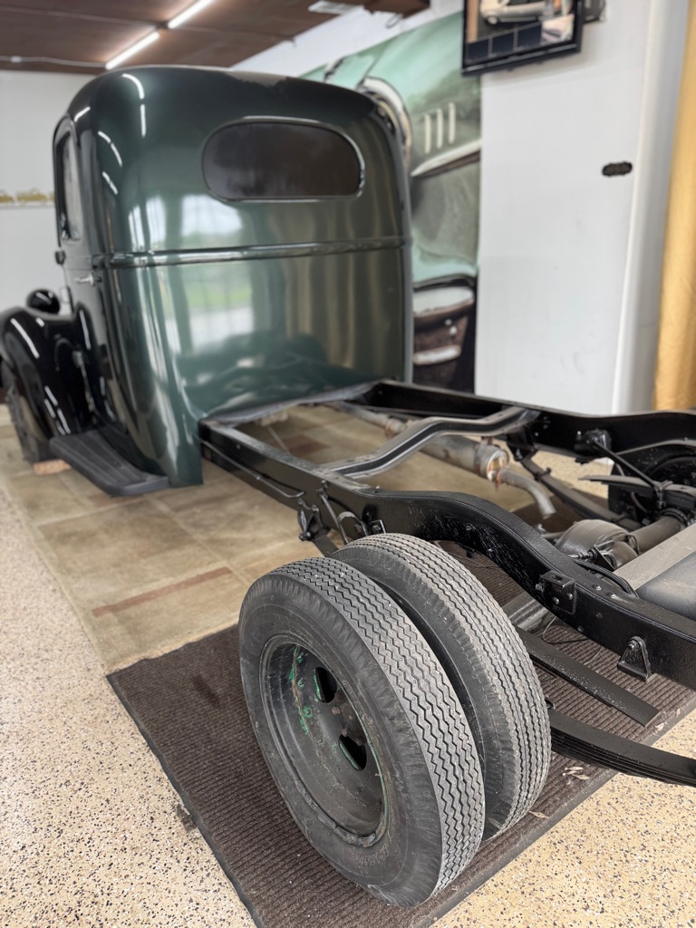1938 IHC - 19008