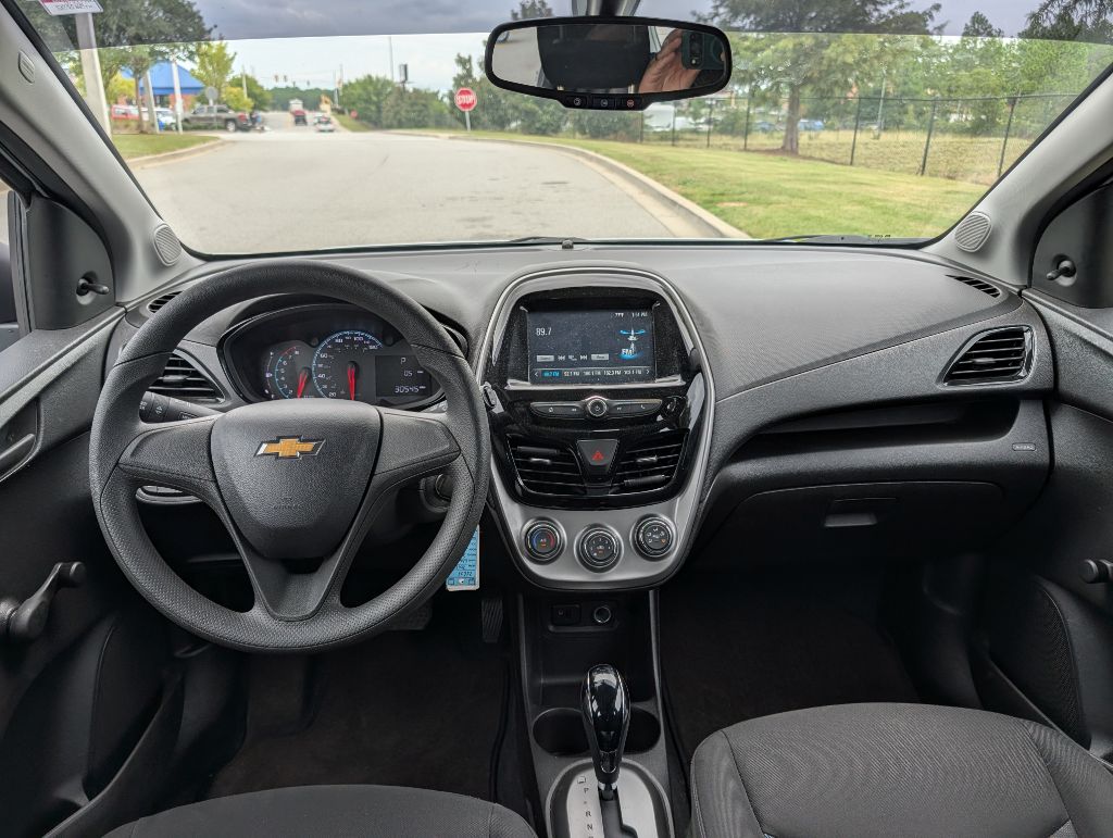 Photo 13 of this CHEVROLET SPARK