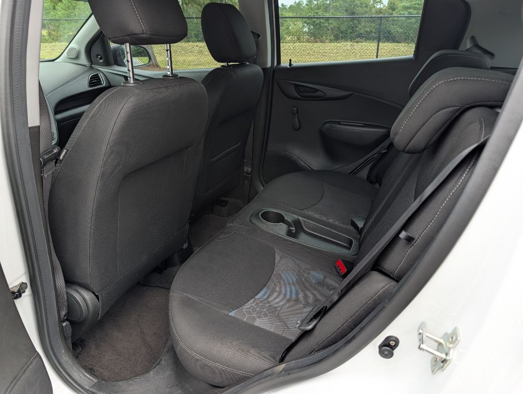 Photo 16 of this CHEVROLET SPARK