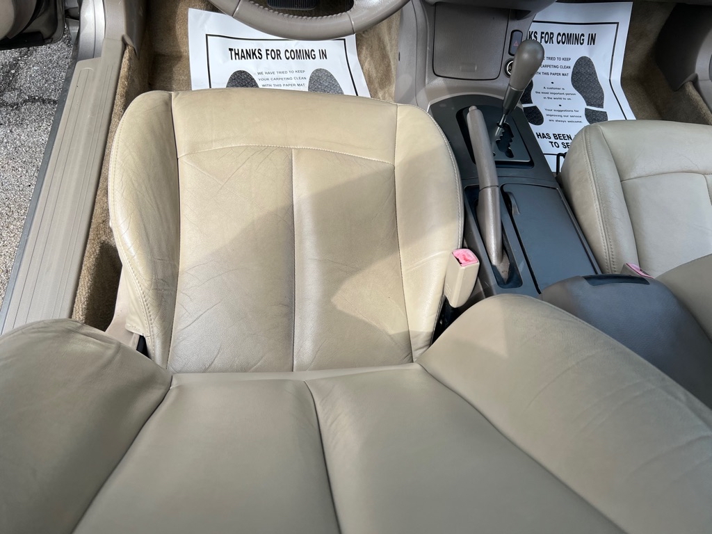 Photo 13 of this NISSAN ALTIMA