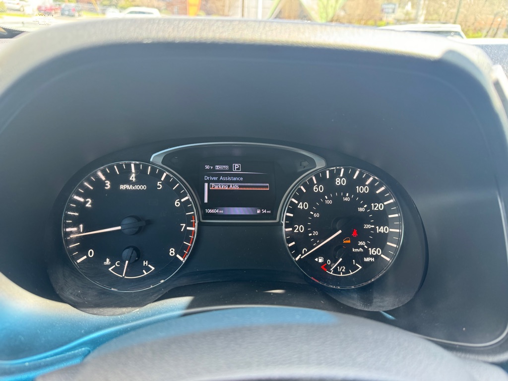 Photo 15 of this NISSAN PATHFINDER