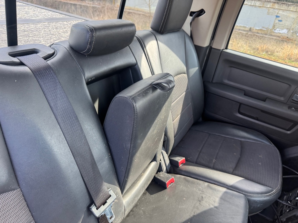 DODGE RAM 1500 2011 DODGE RAM 1500 1D7RB1CT8BS573187