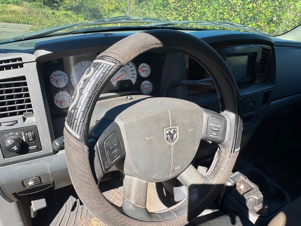 Photo 18 of this DODGE RAM 2500
