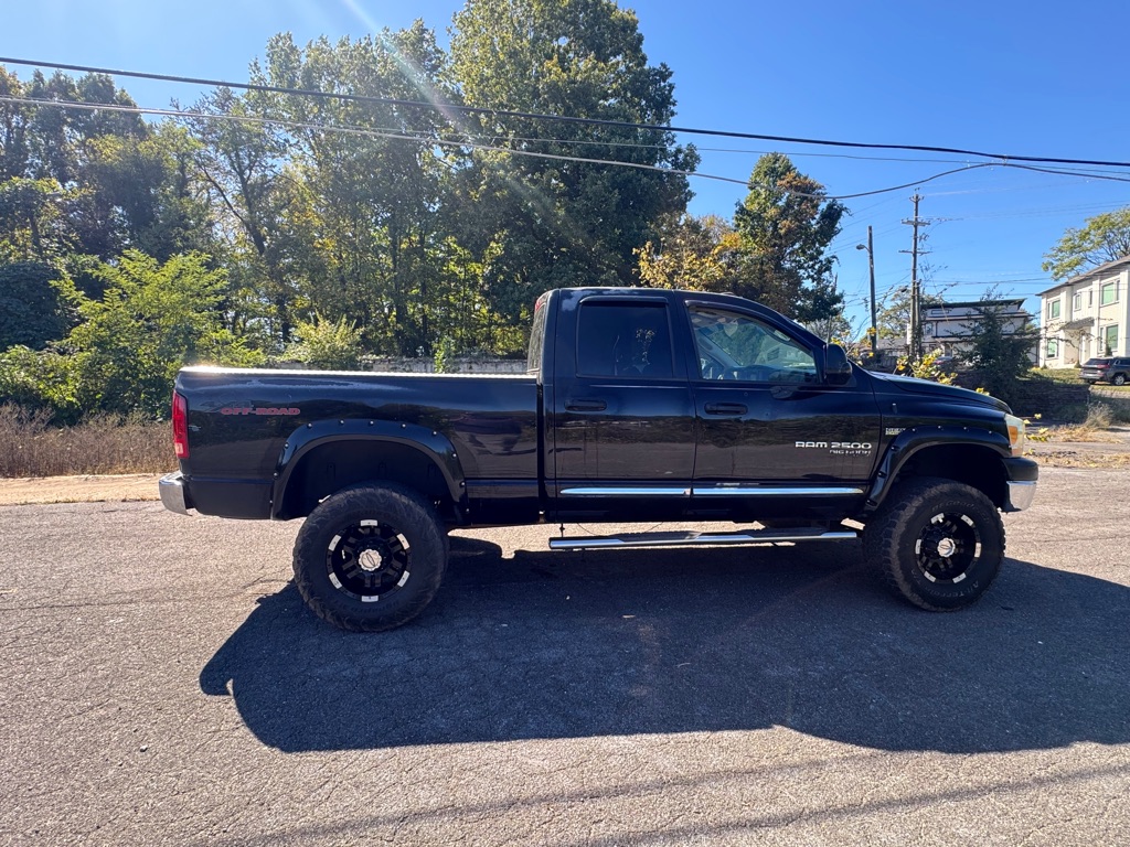 Photo 6 of this DODGE RAM 2500