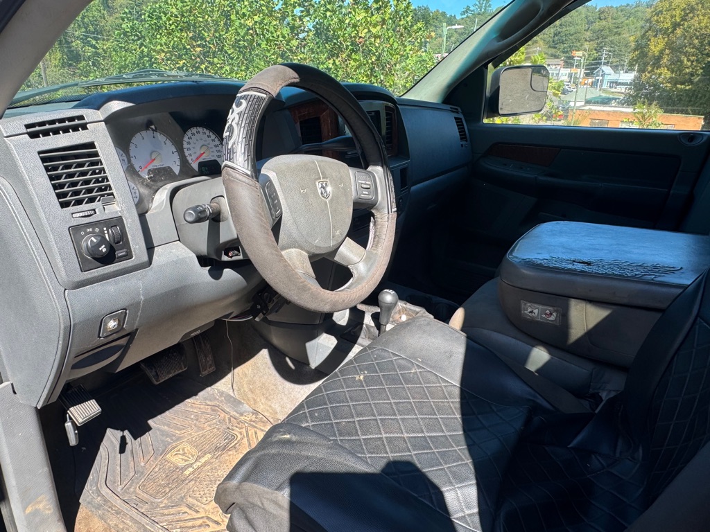 Photo 13 of this DODGE RAM 2500
