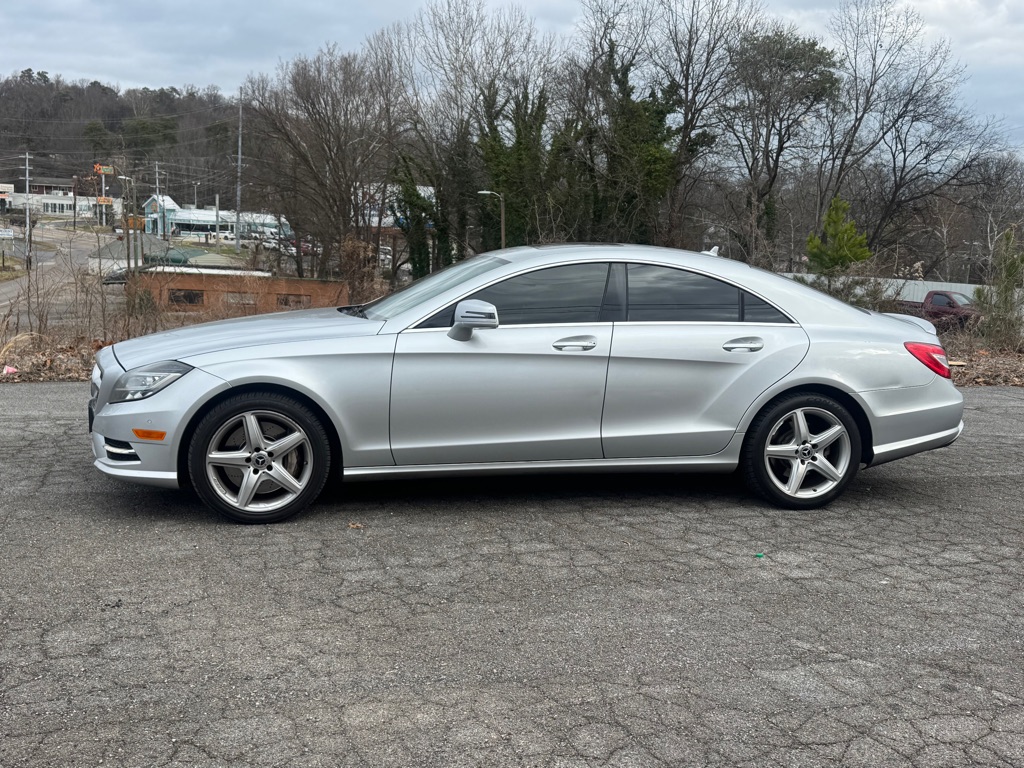 Photo 9 of this MERCEDES-BENZ CLS