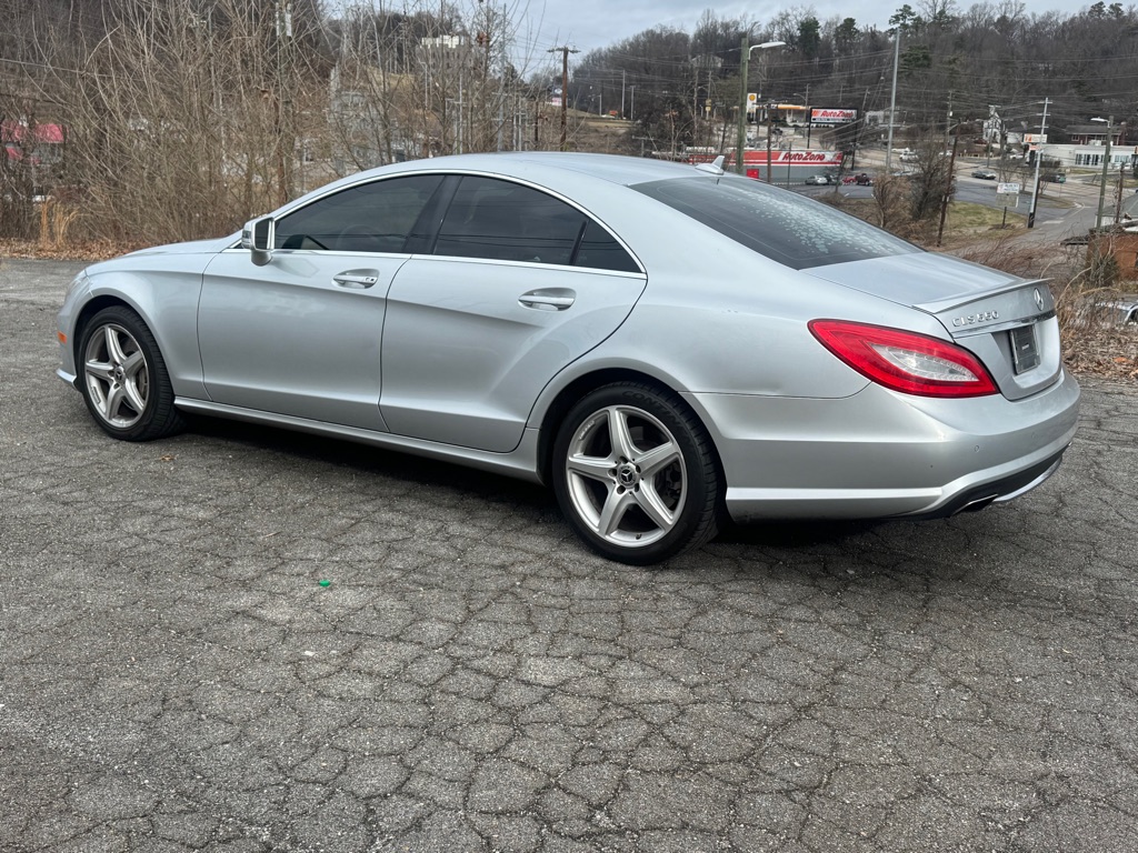 Photo 6 of this MERCEDES-BENZ CLS
