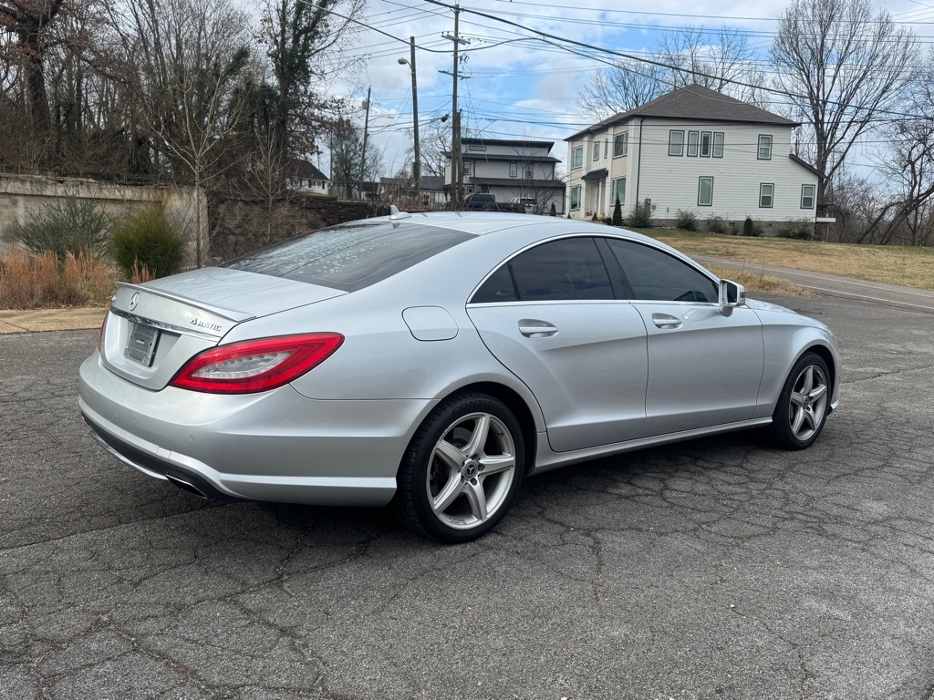 Photo 5 of this MERCEDES-BENZ CLS