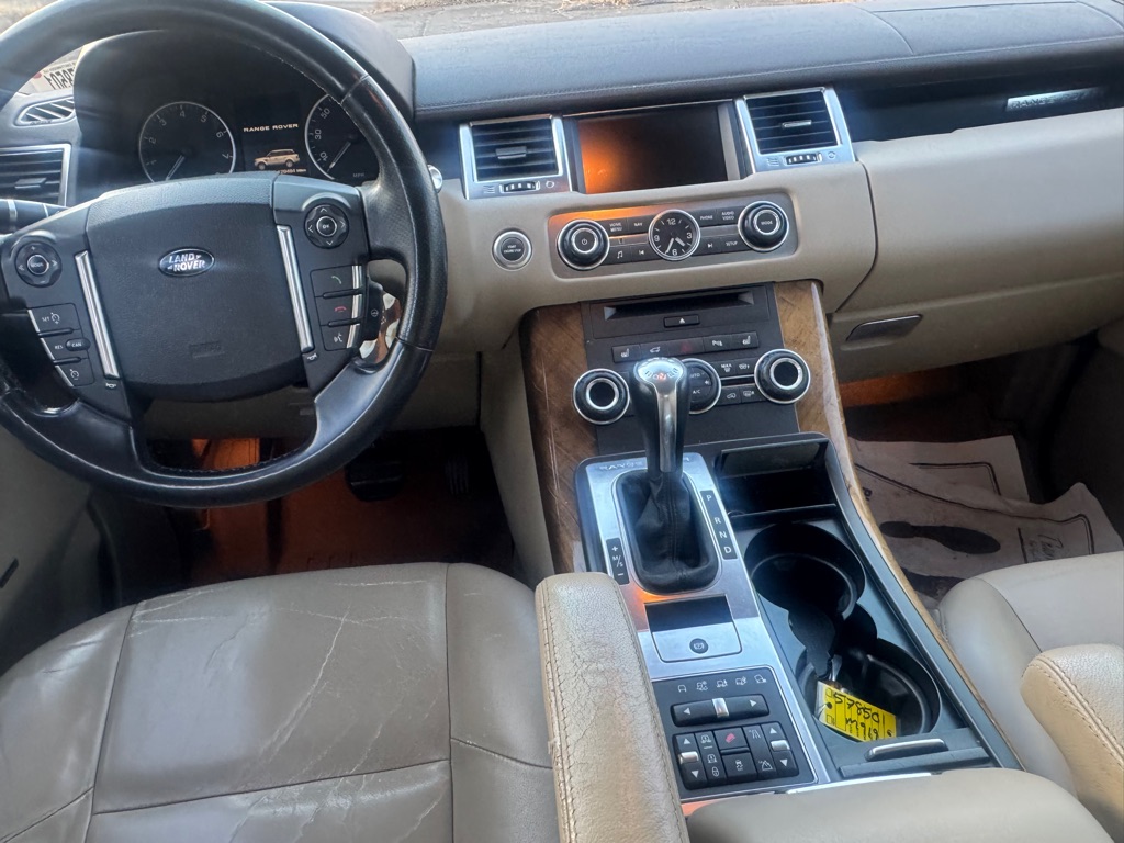 Photo 17 of this LAND ROVER RANGE ROVER SPO